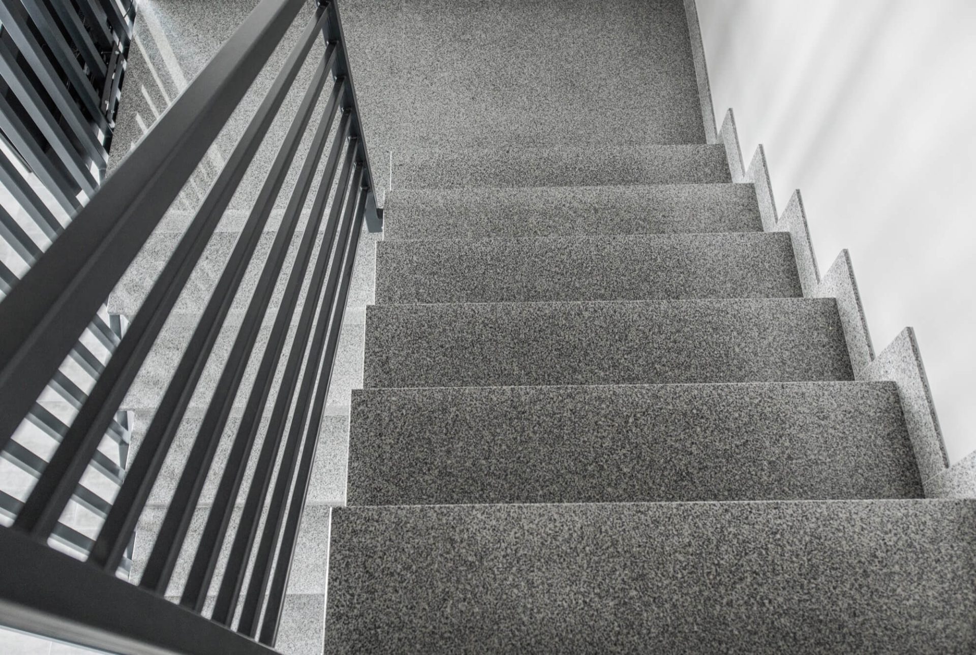 Trapprenovering Järfälla presenterar stolt ett nyligen färdigställt trapphus